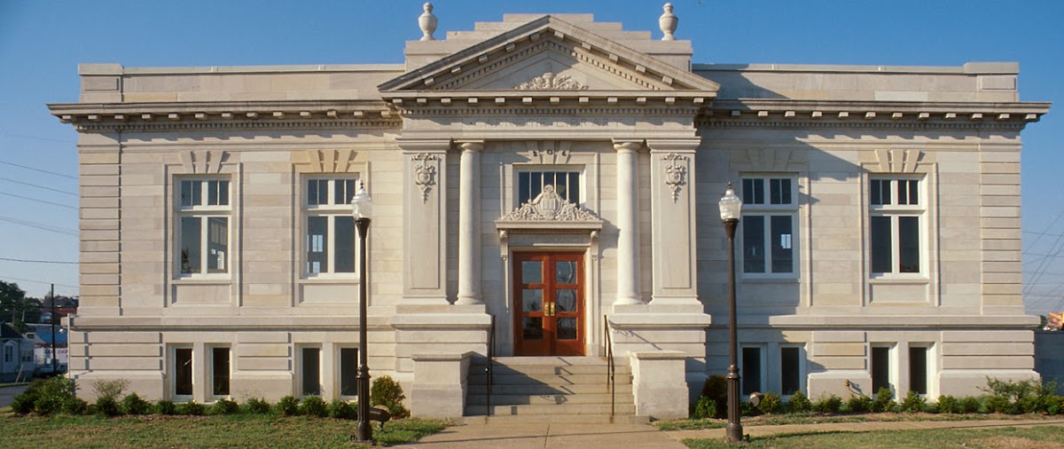 Nashville Public Library East Branch location photo.